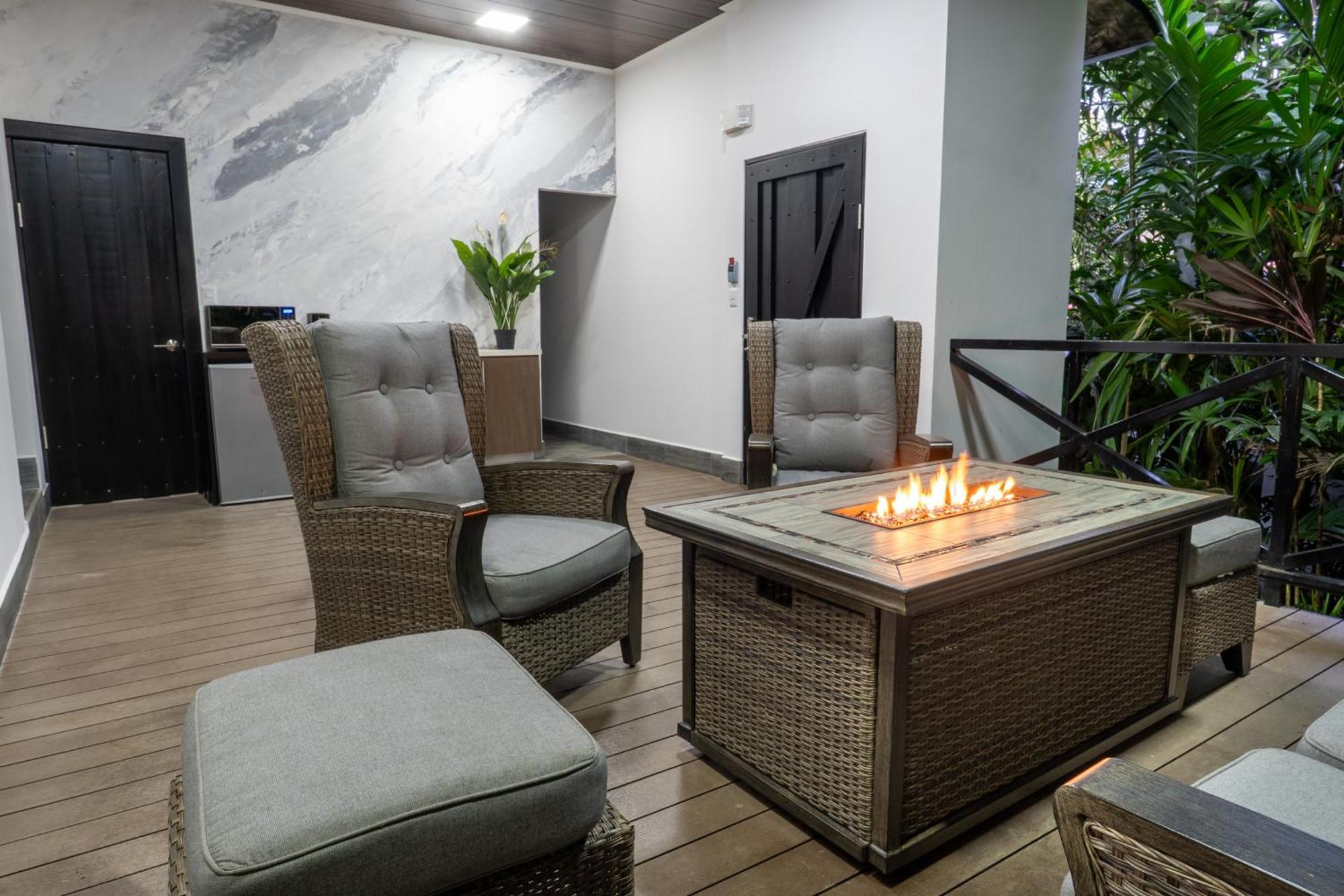 Hotel Boutique Casa Del Rio La Fortuna Екстериор снимка